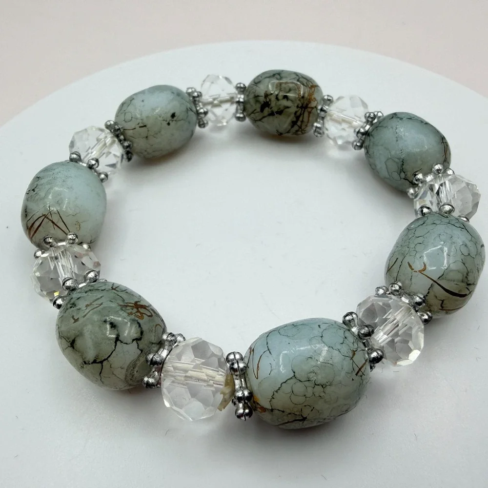 Vintage Silver Tone Beaded Stretch Bracelet Green Simulated Turquoise Glass Boho